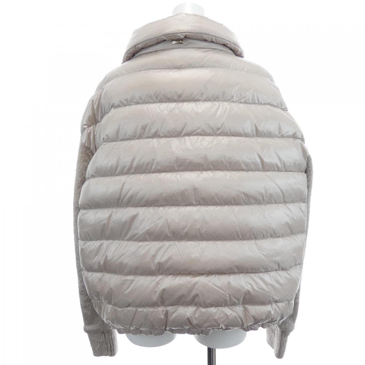 ヘルノ Herno MP00008DR ダウンジャケット