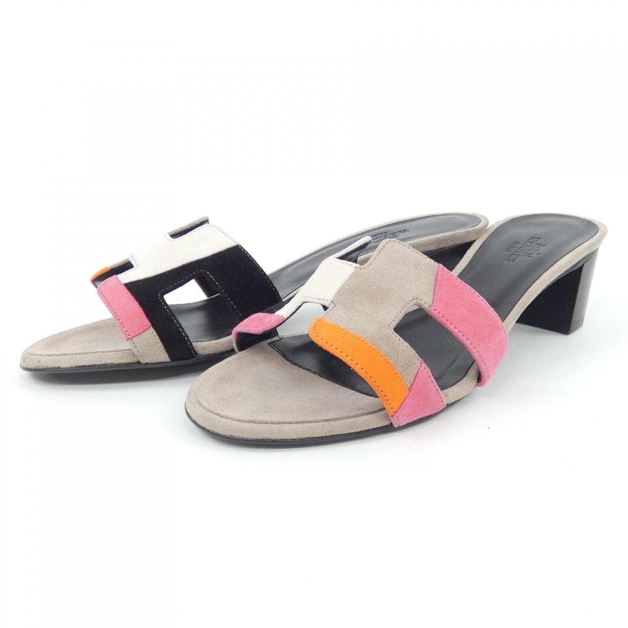 HERMES OASIS 181143Z 涼鞋
