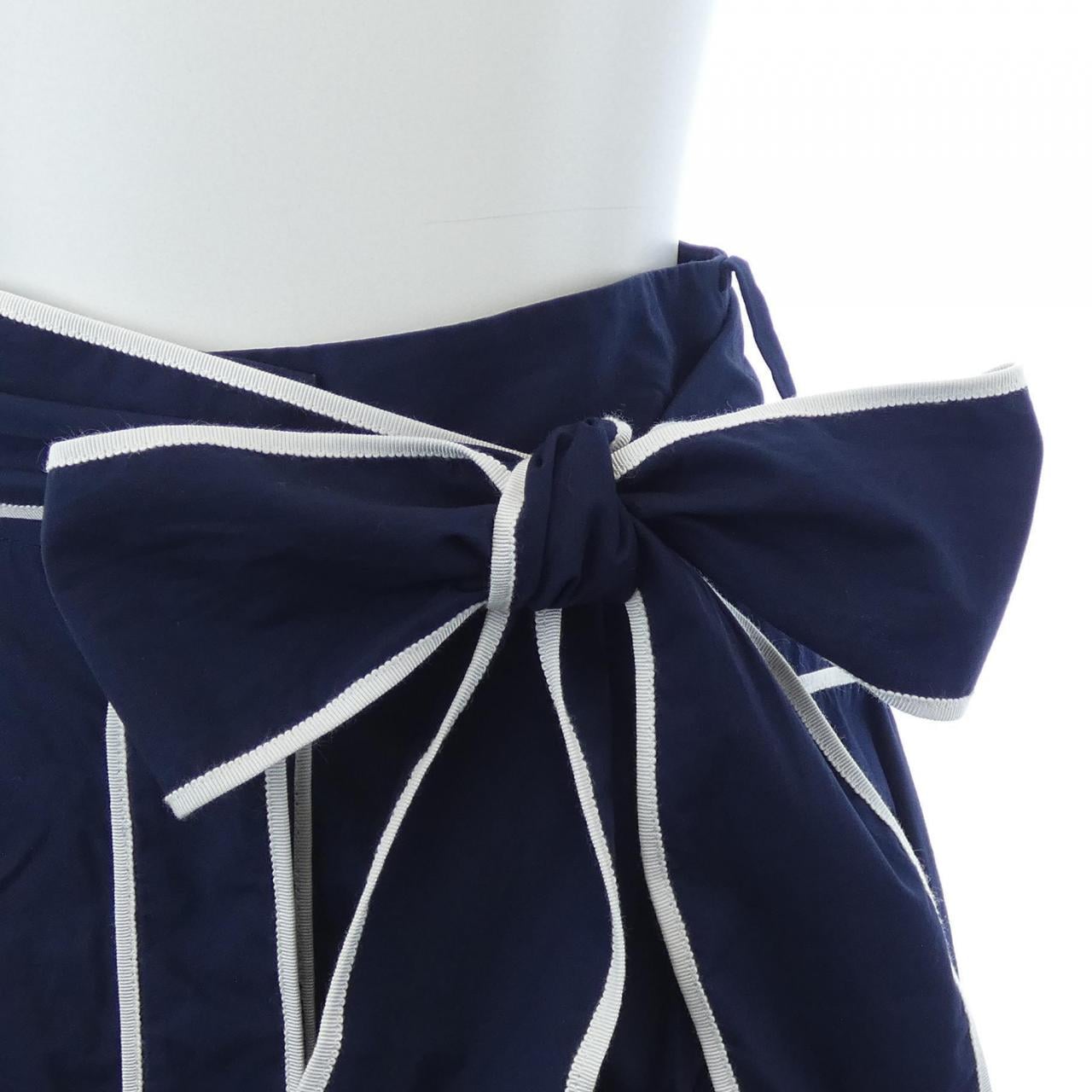 キャロライナヘレラ CAROLINA HERRERA スカート