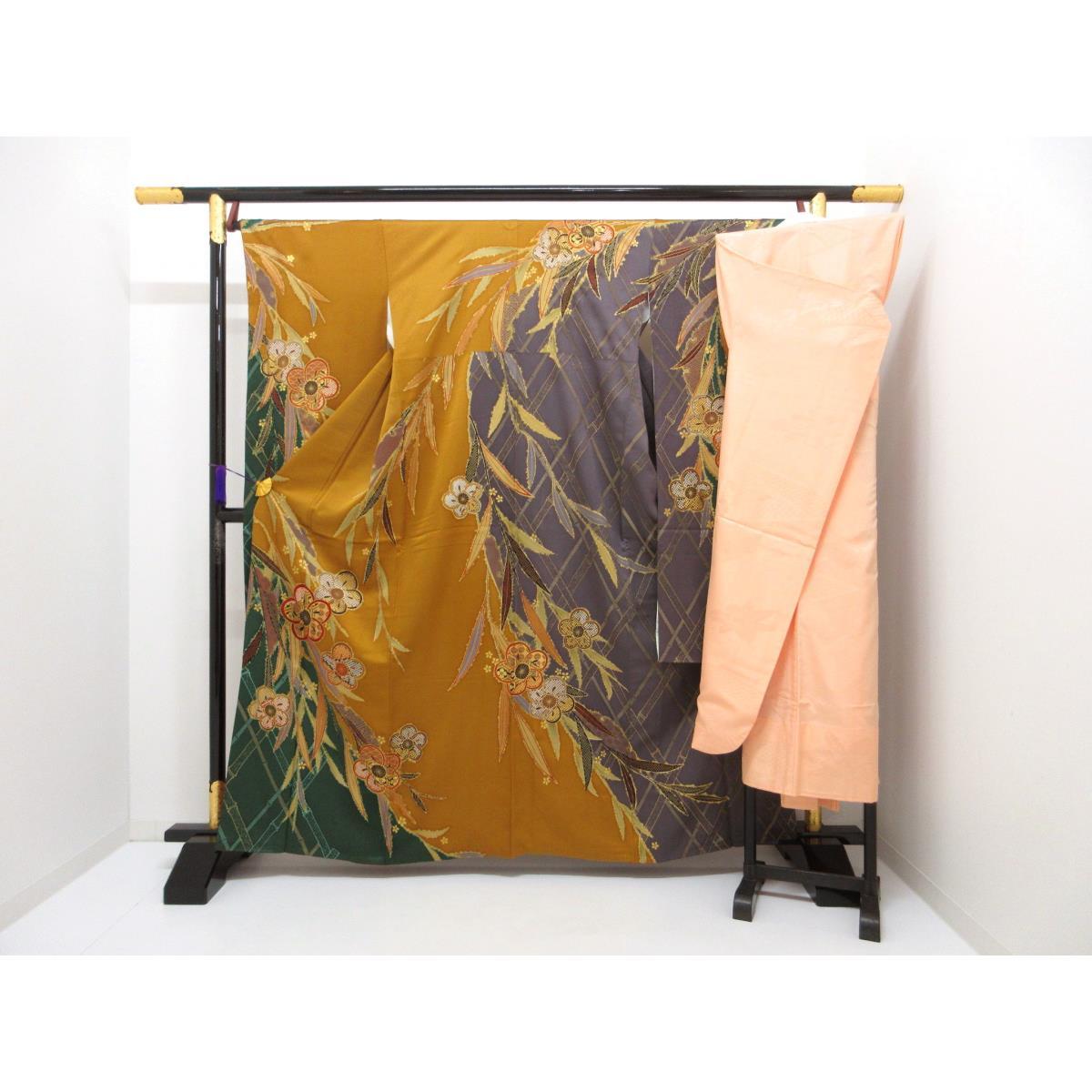Furisode Yuzen gold processing Kimono/Nagusa undergarment 2-piece set