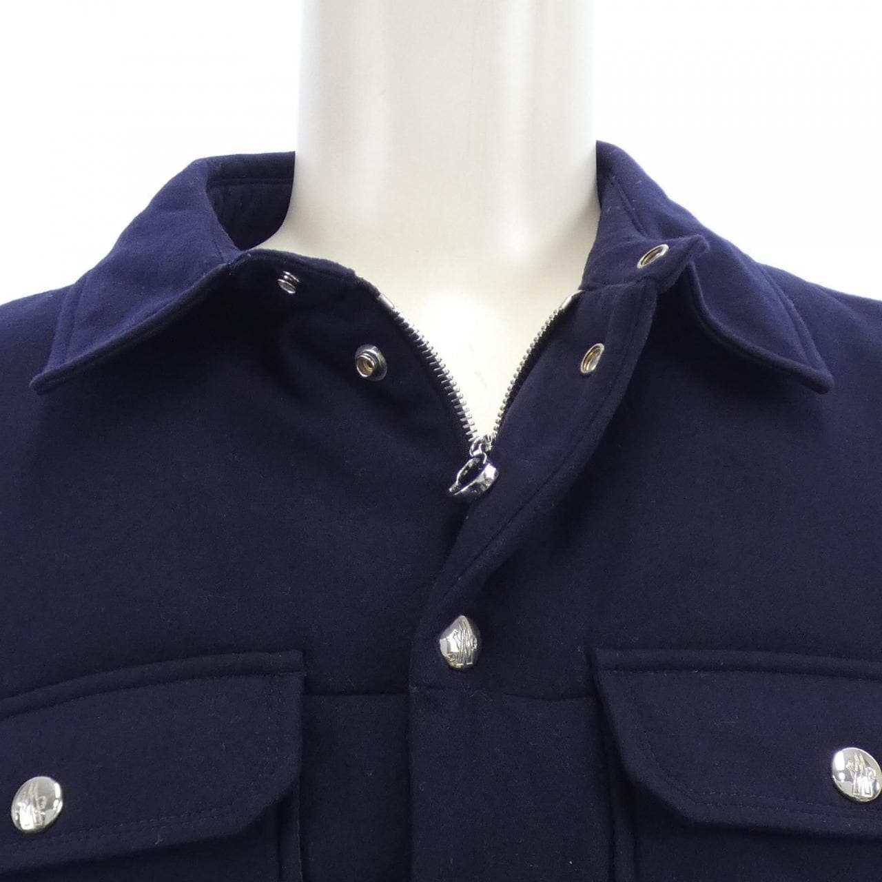 モンクレール MONCLER ダウンジャケット