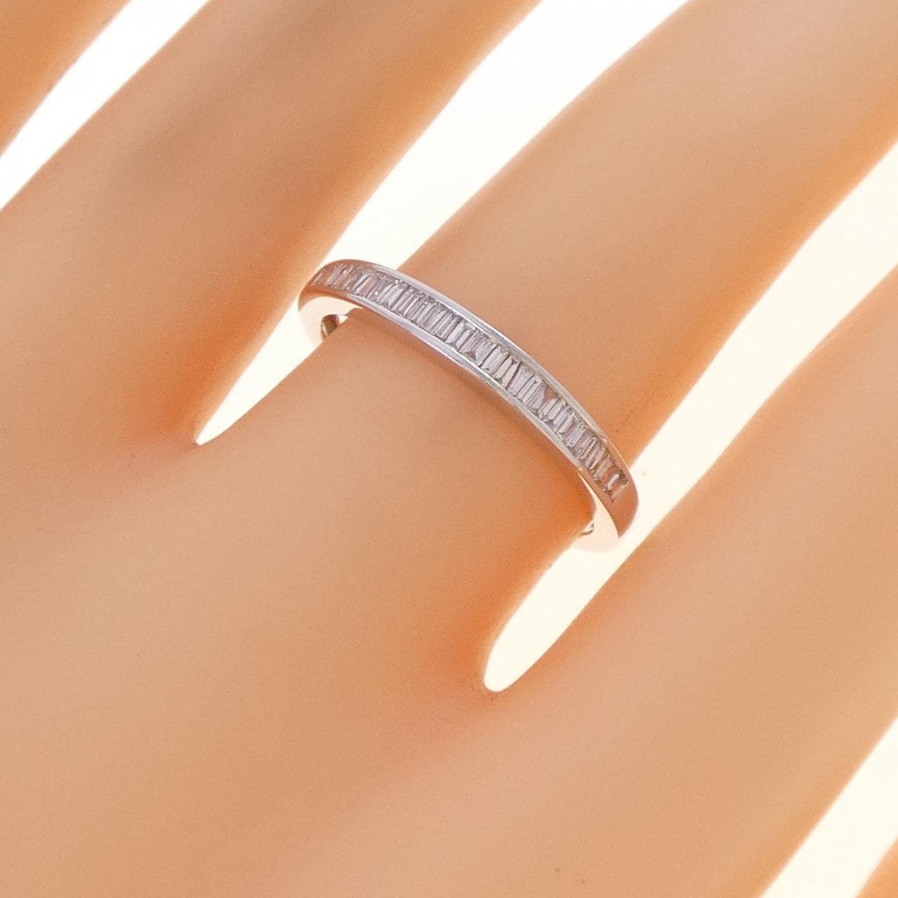 K18WG ダイヤモンド リング 0.18CT