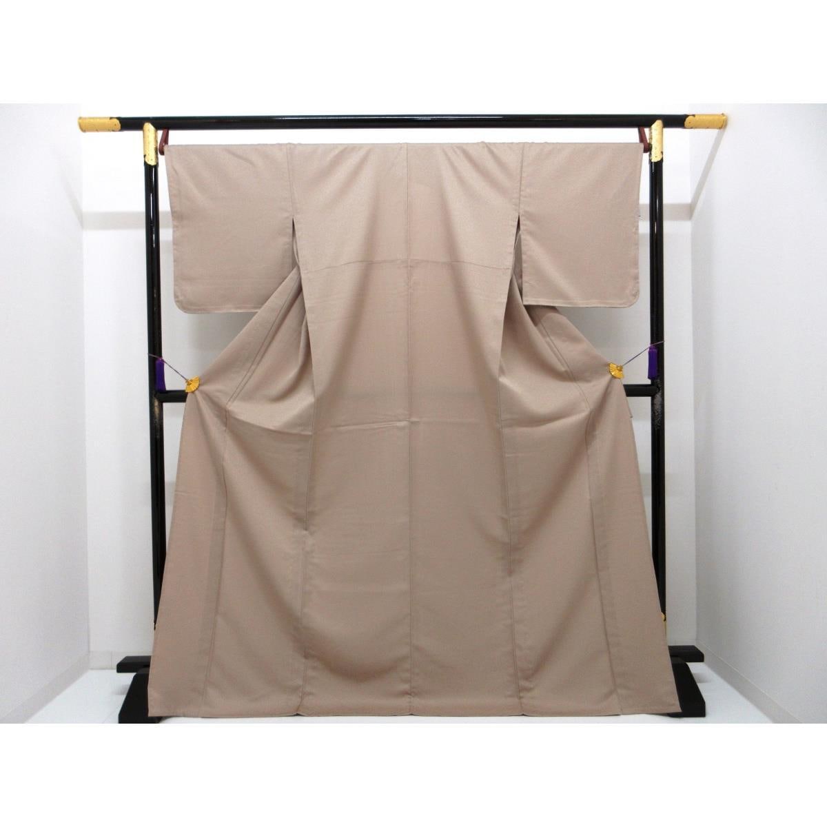 【未使用品】化繊　単衣色無地　さんび　熊谷好博子