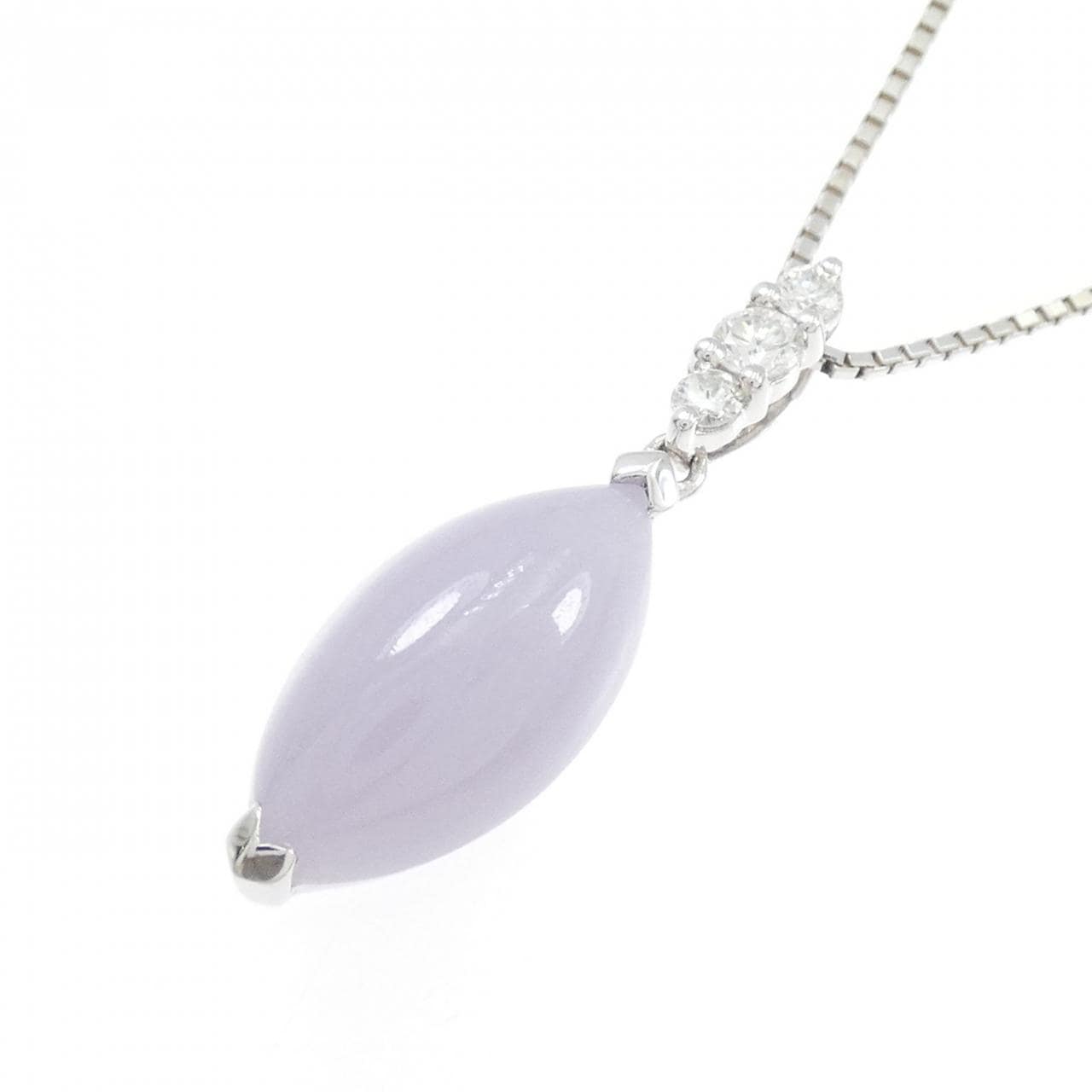 750WG/K18WG ラベンダーヒスイ ネックレス 8.72CT