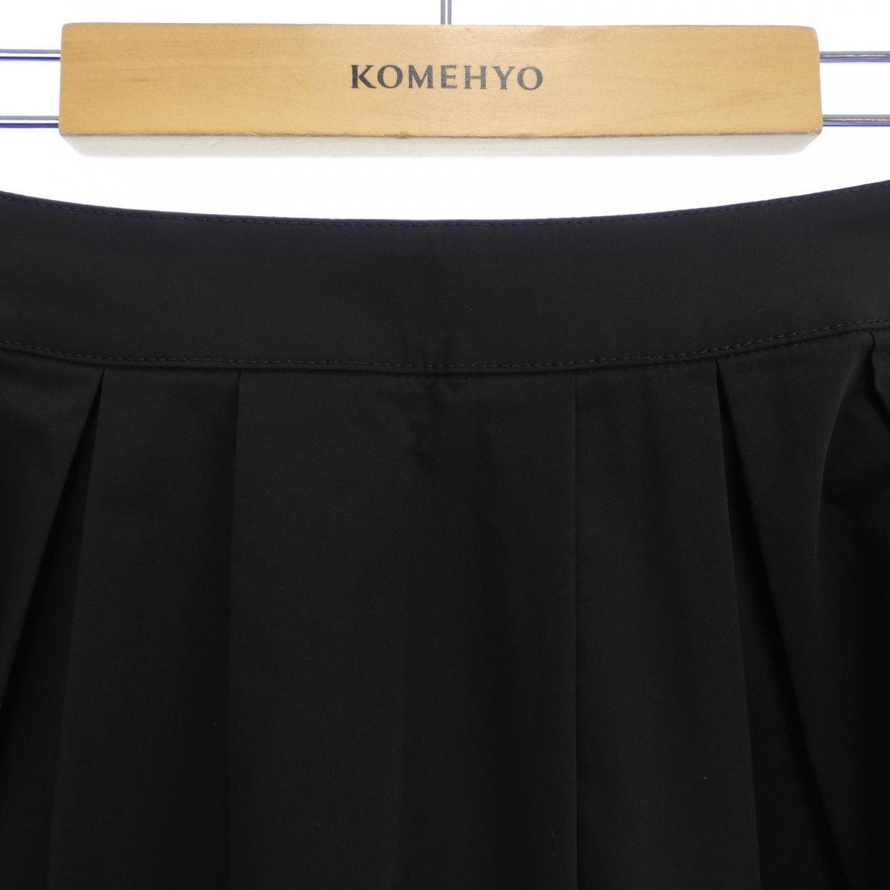 TO BE CHIC Skirt