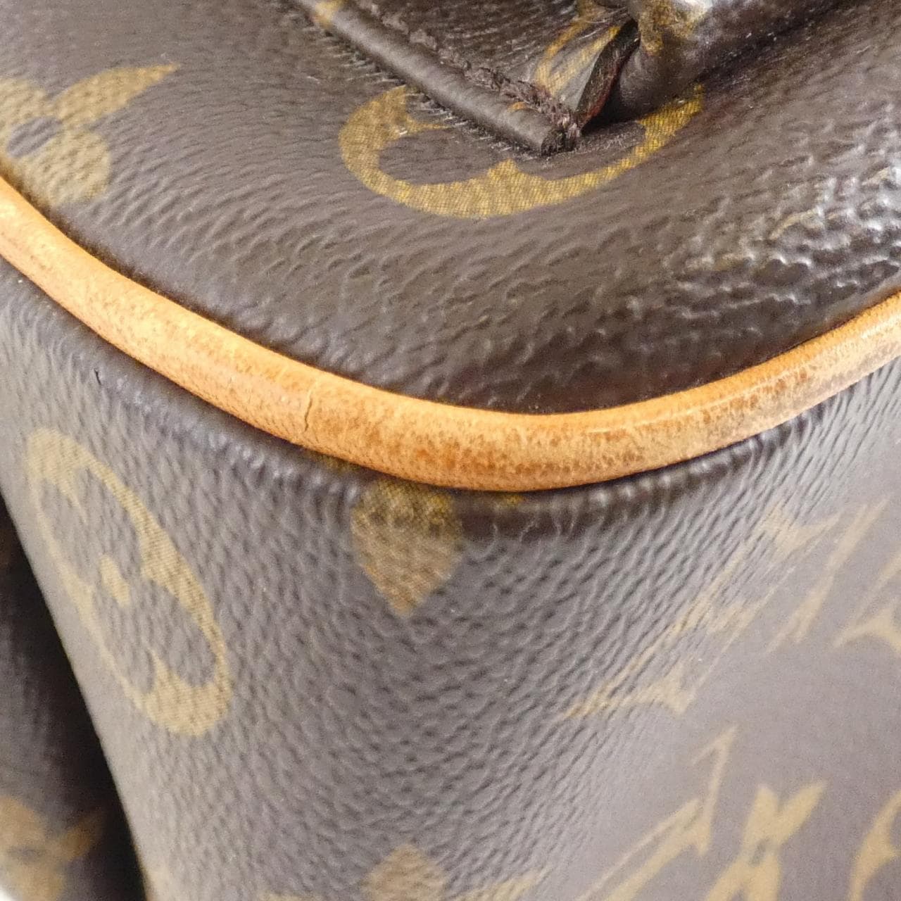 LOUIS VUITTON Monogram Mulchipuri Cité M51162 包