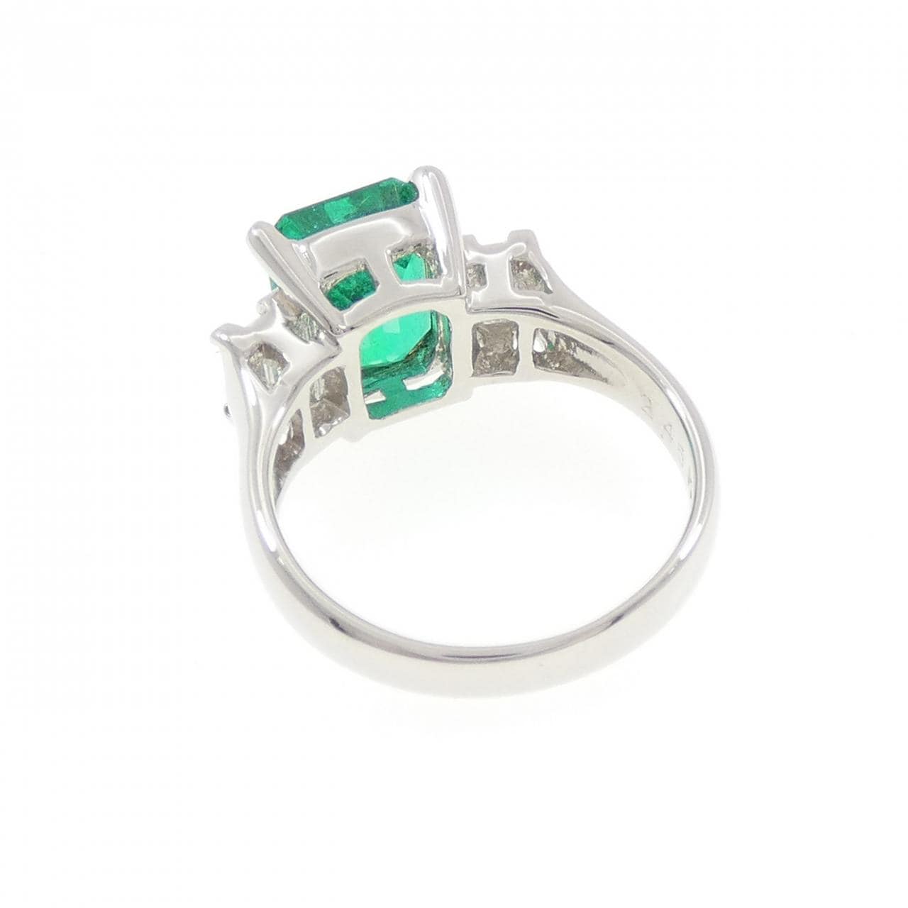 PT900 エメラルド リング 2.45CT コロンビア産