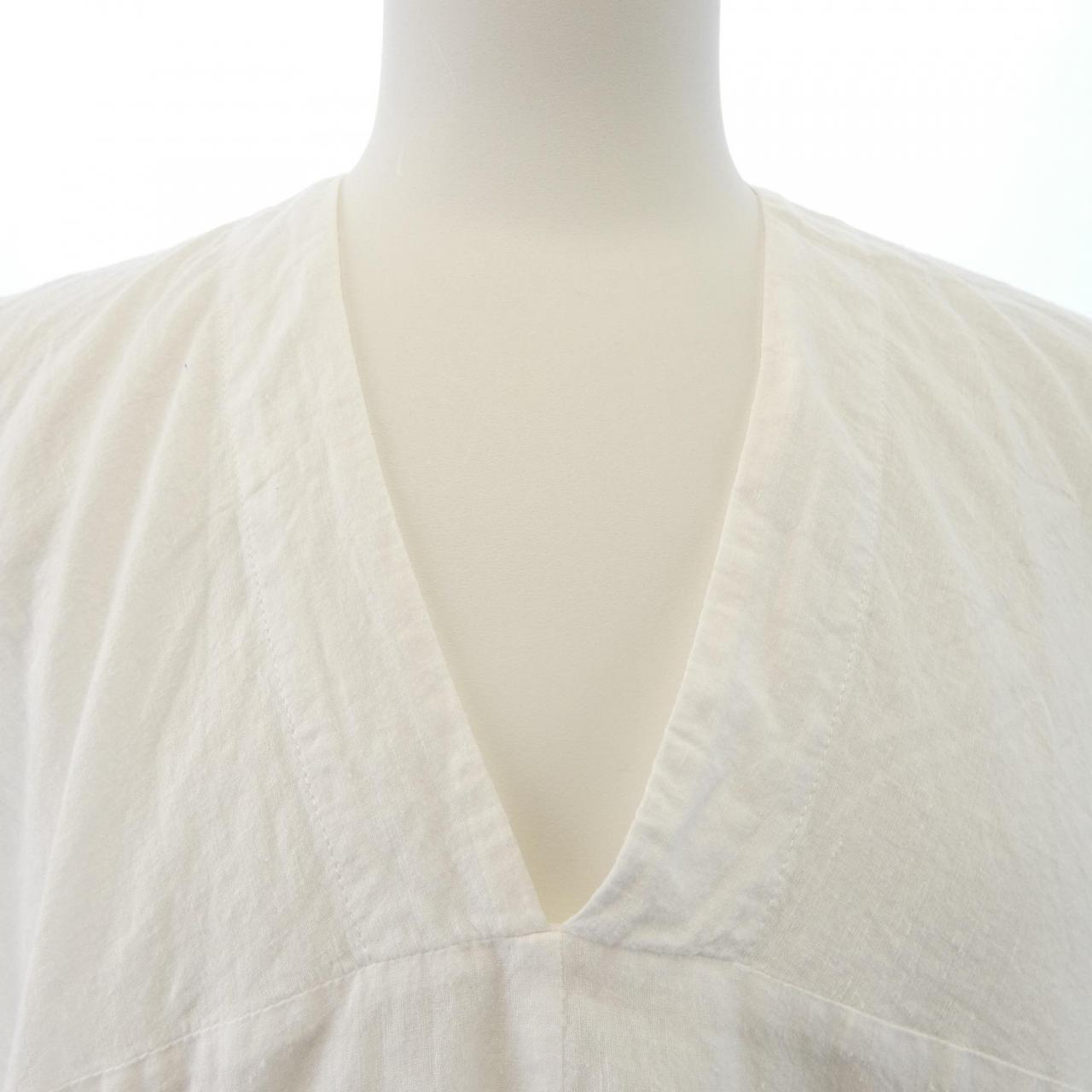 ヤンヤンヴァンエシュ JAN-JAN VANESSCHE トップス