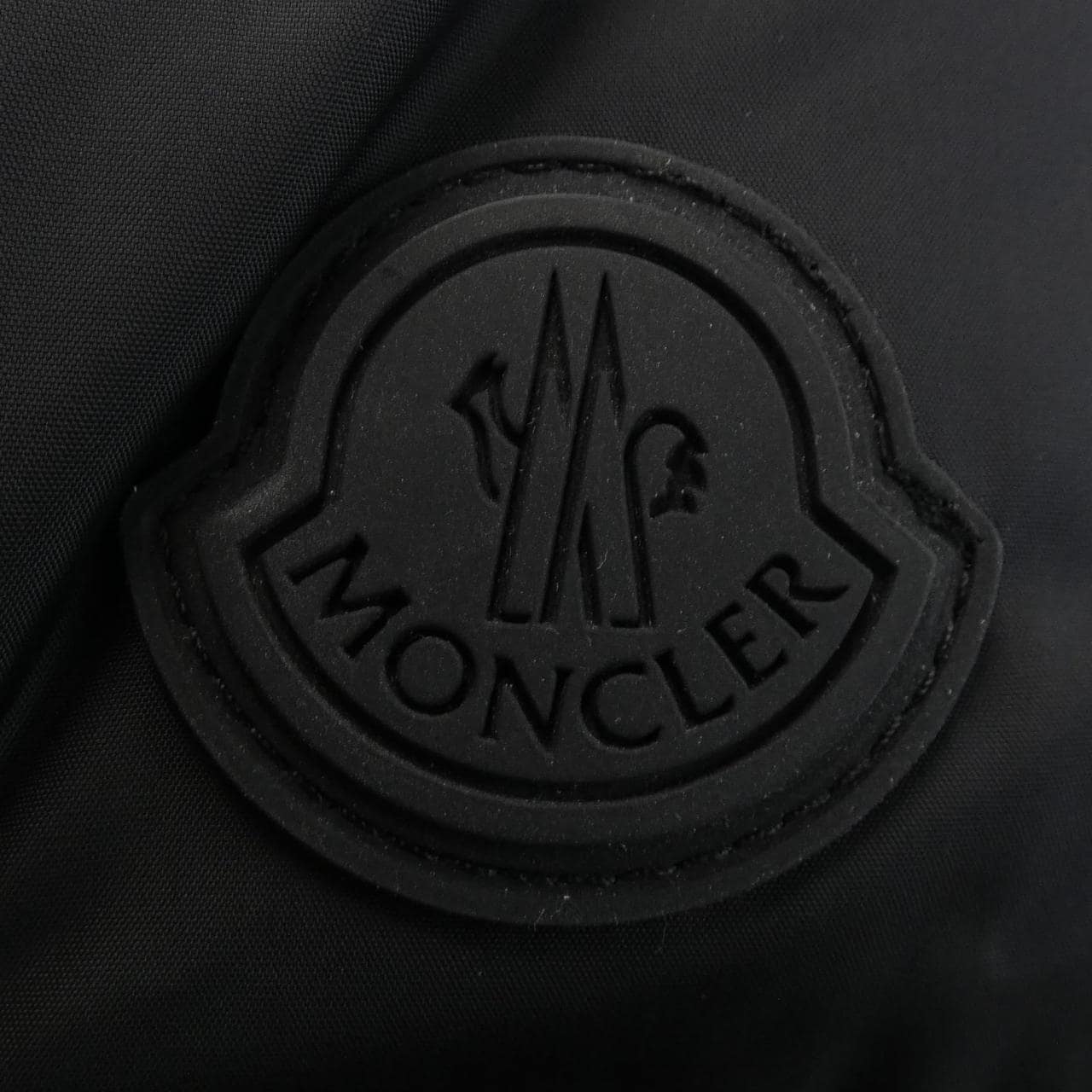 モンクレール MONCLER MONTCLA ダウンジャケット