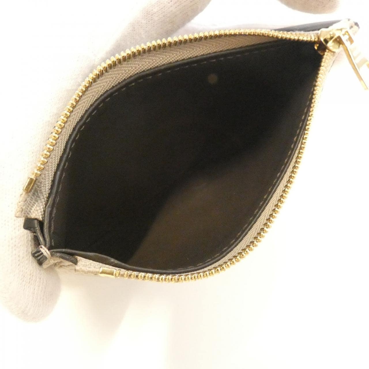LOUIS VUITTON Taurillon Portefeuille Capucines短款M62159 皮夾