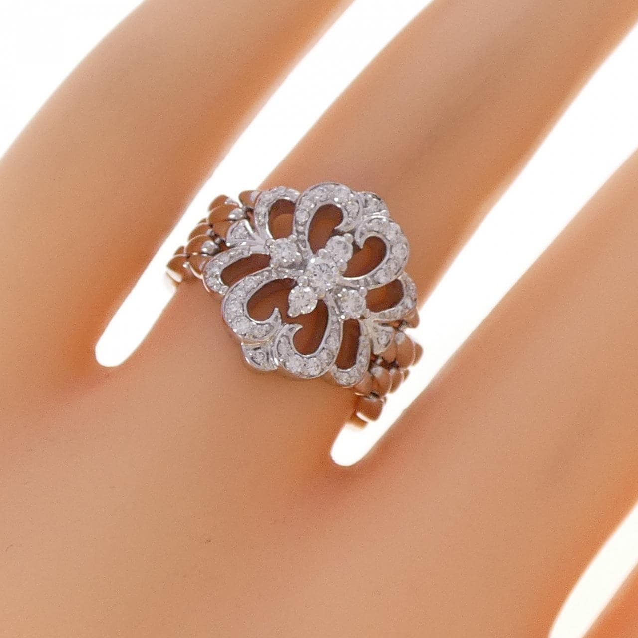 K18WG ダイヤモンド リング 0.28CT