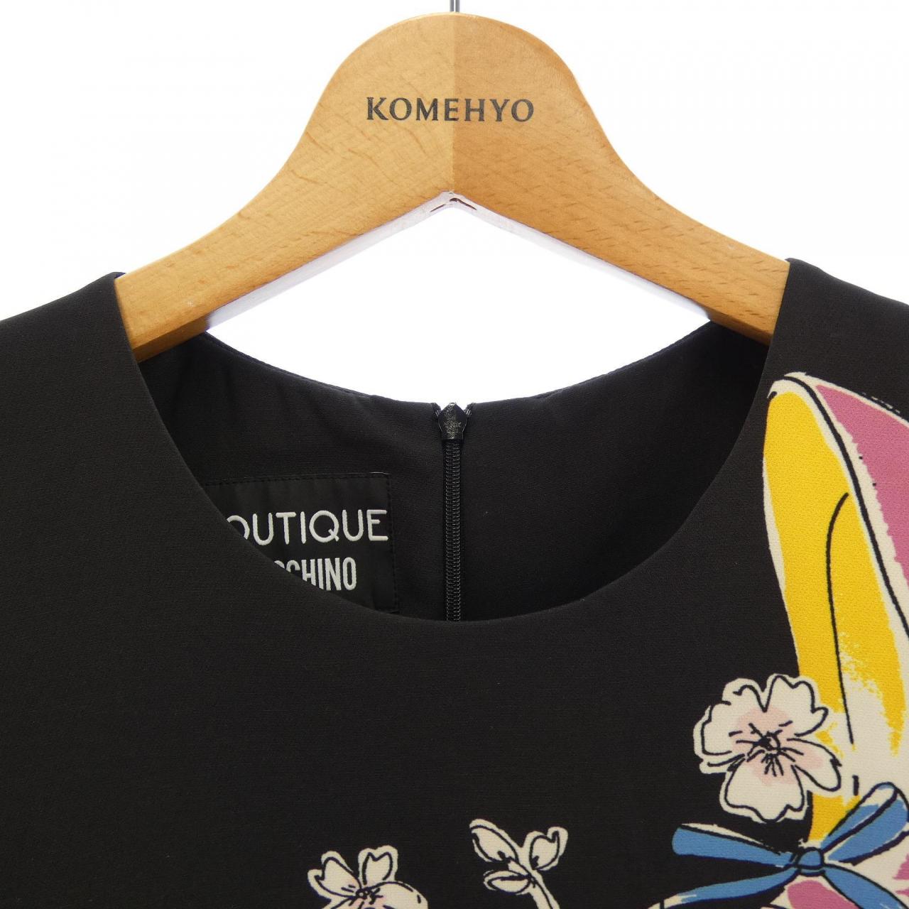 ブティックモスキーノ BOUTIQUE MOSCHINO ワンピース