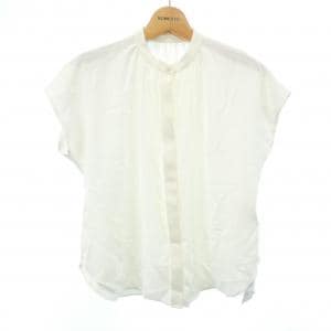 ニジュウサンク 23区 トップス