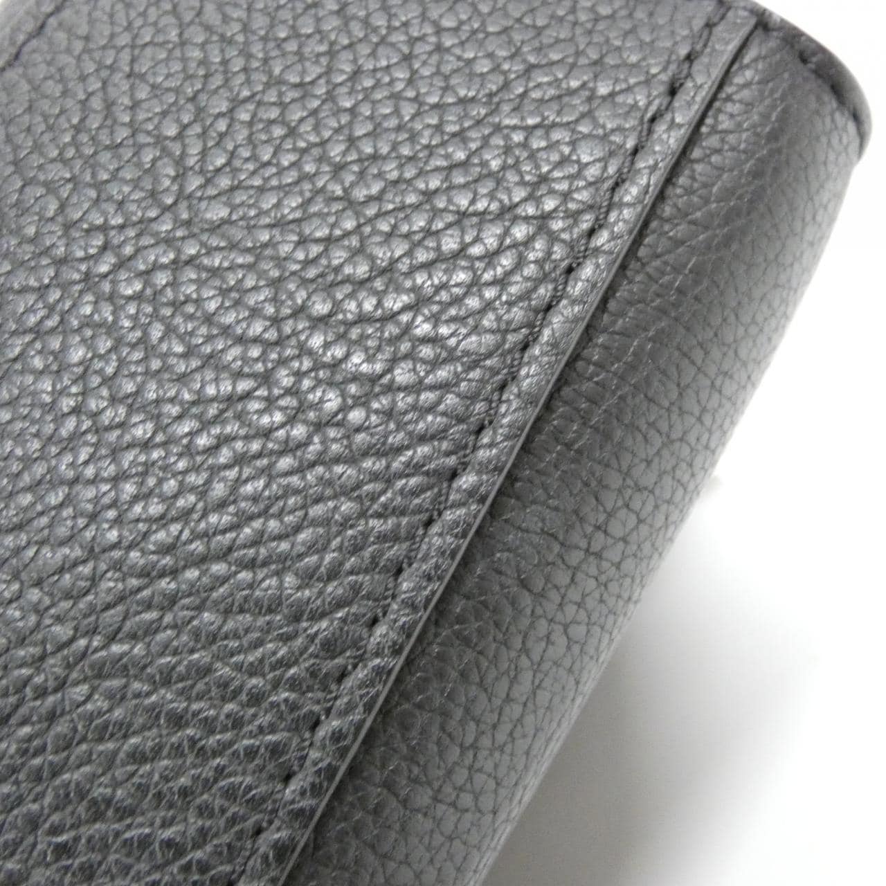 LOUIS VUITTON My Lock Me Chain M51418 斜背包