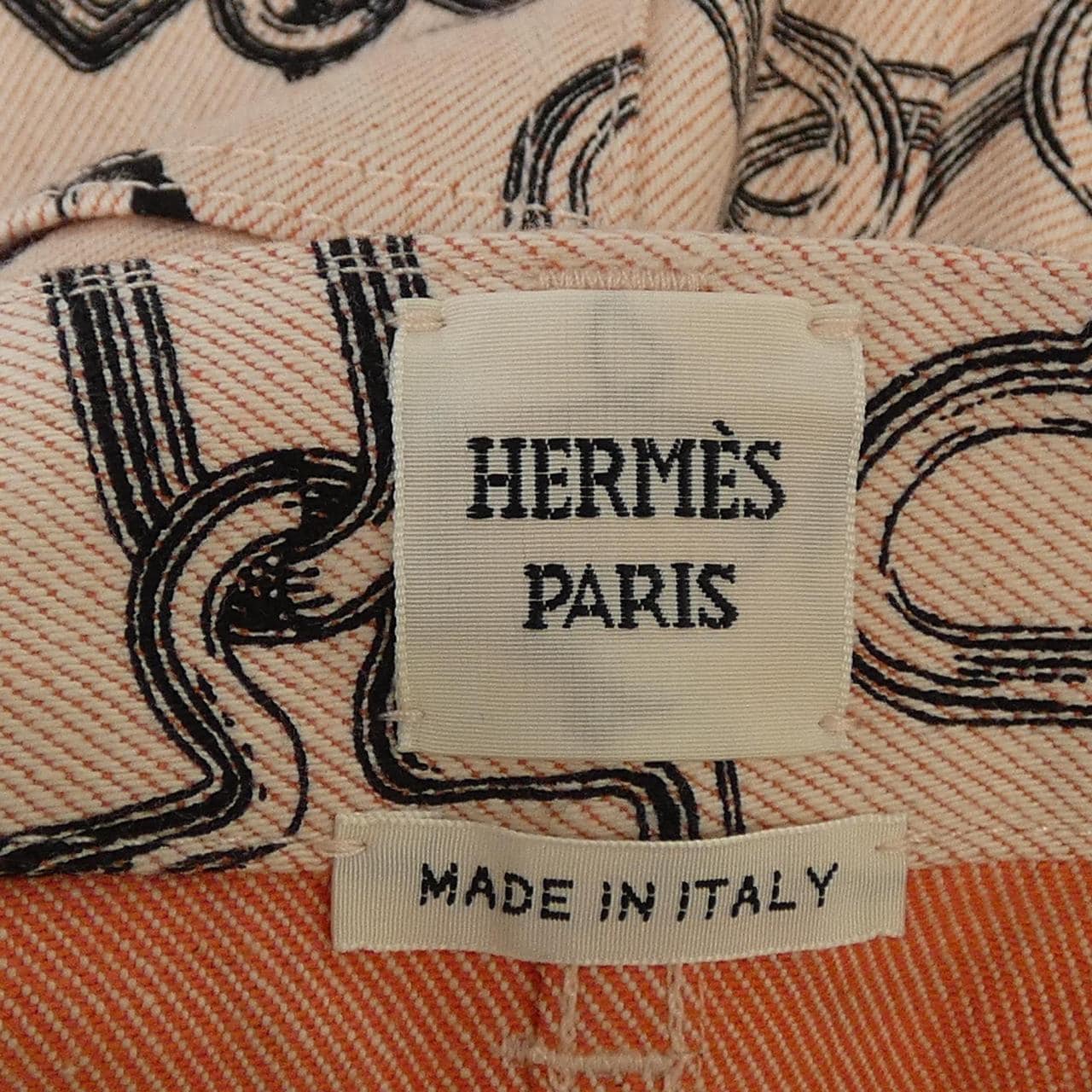 エルメス HERMES カレイドスコープエフェクトフィネス クルードセル カルトゥッシュ 4H0462DD ショートパンツ