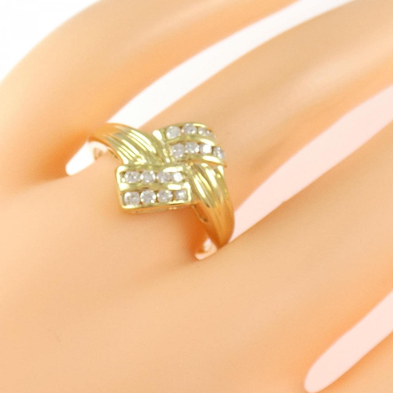 K18YG ダイヤモンド リング 0.30CT