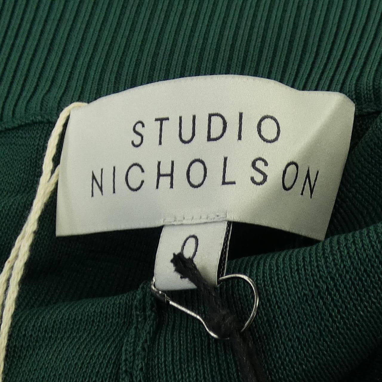 スタジオニコルソン STUDIO NICHOLSON パンツ