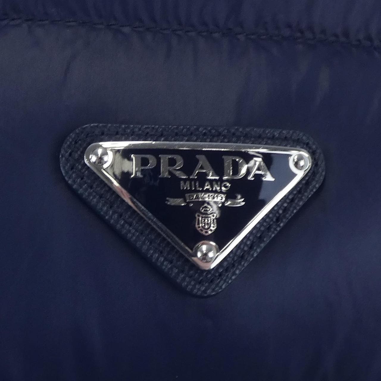 プラダ PRADA ダウンベスト