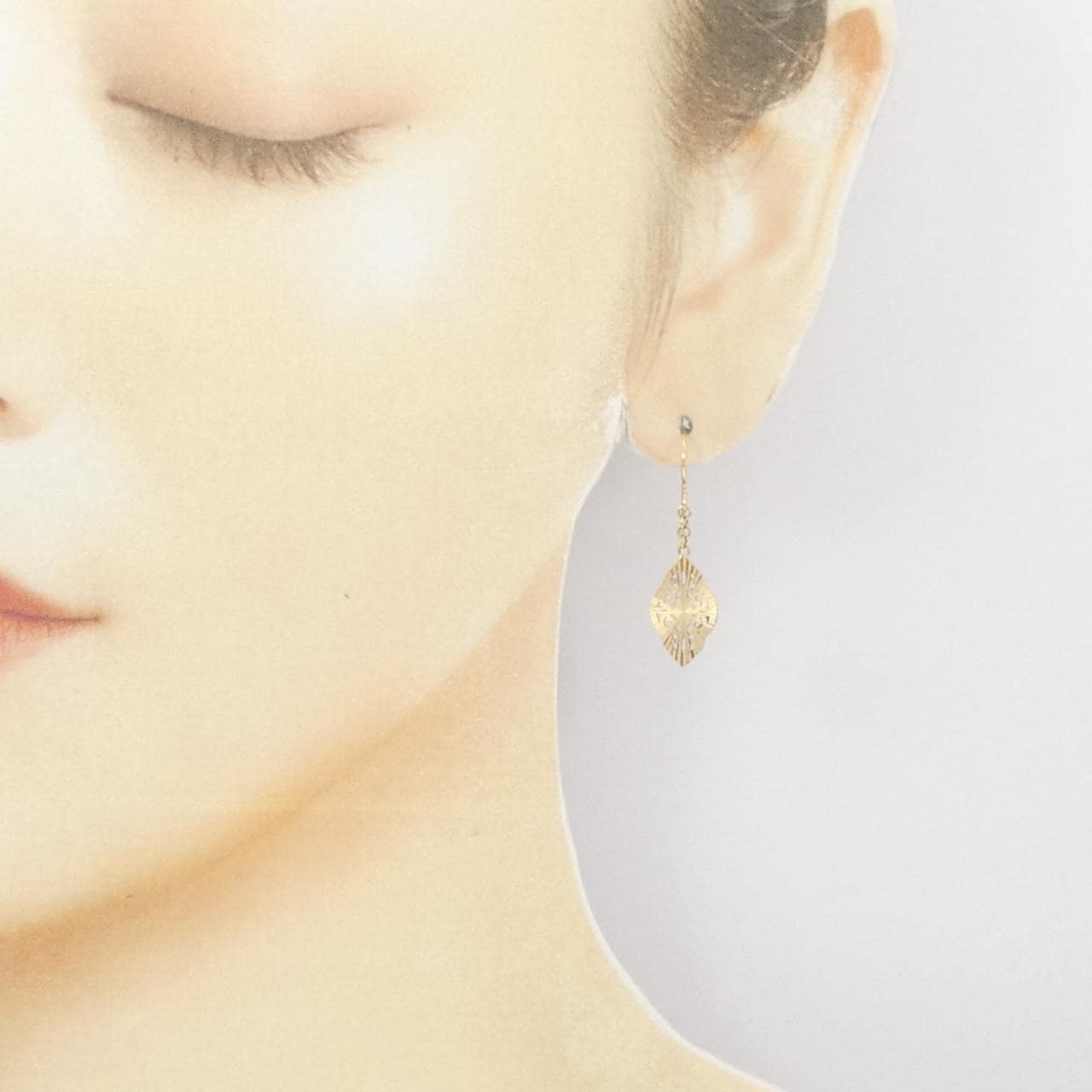 [BRAND NEW] K18YG/K18WG earrings