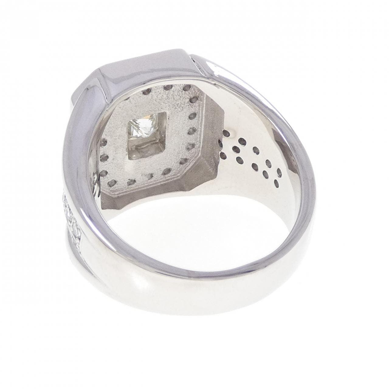 PT900 ダイヤモンド リング 1.07CT