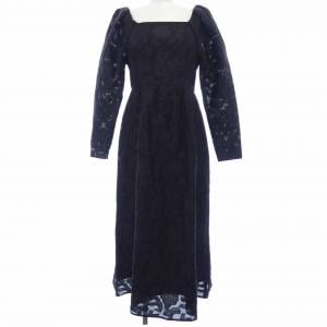 ジルスチュアート JILL STUART ワンピース