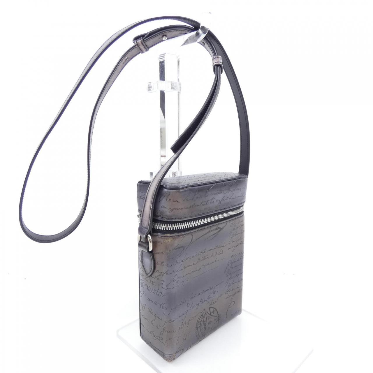 ベルルッティ Berluti フリースクリットスワイプレザーメッセンジャー BAG