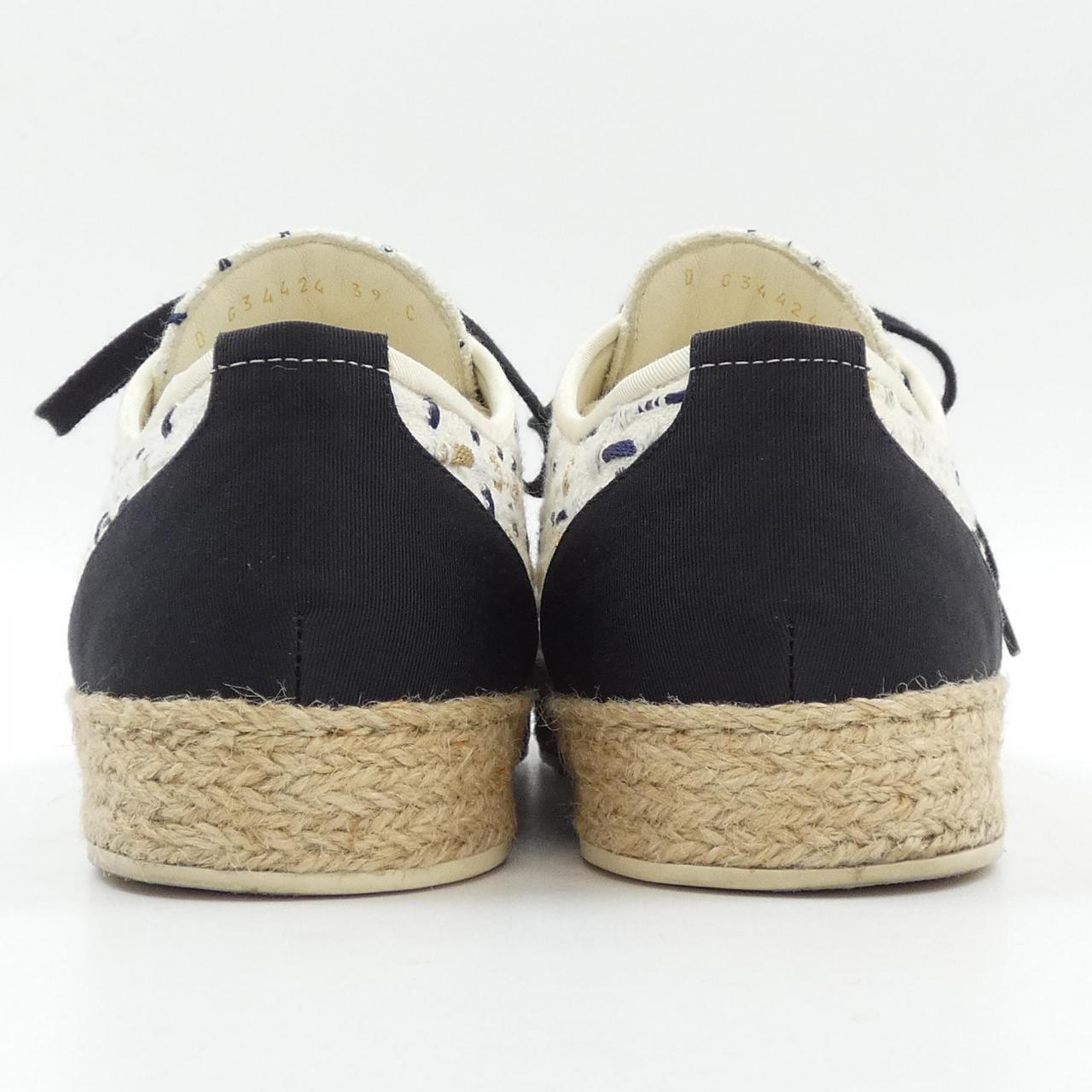 シャネル CHANEL スニーカー