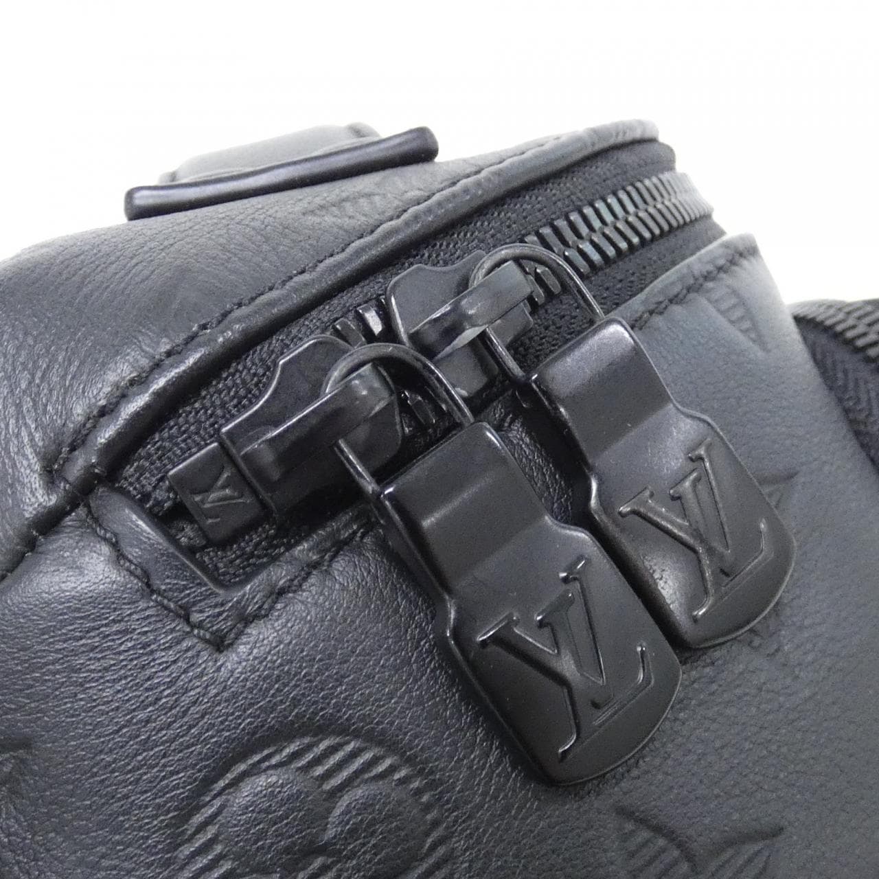 ルイヴィトン モノグラム シャドウ ラッシュ バムバッグ M47058 ショルダーバッグ