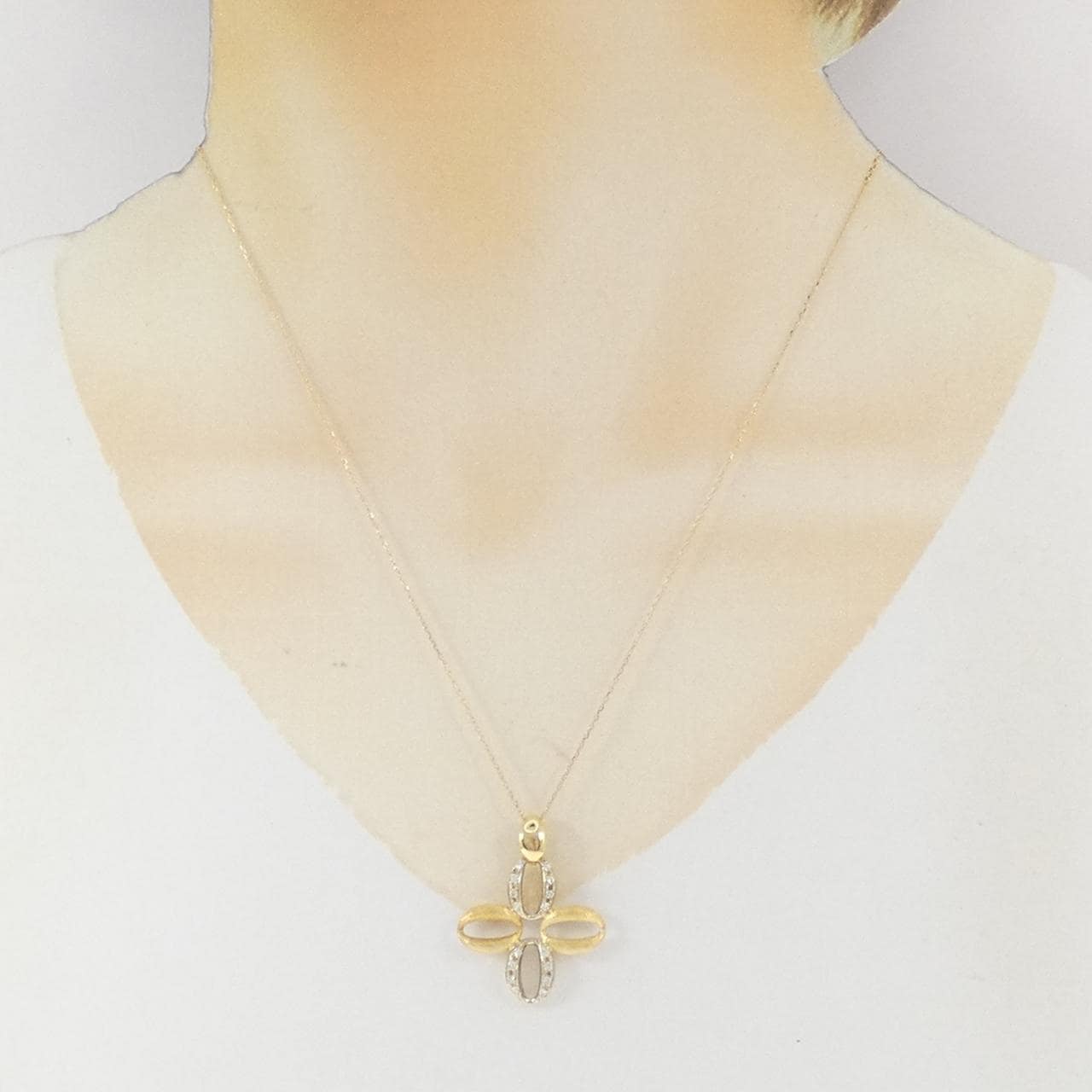 750YG/750WG/K18YG ダイヤモンド ネックレス 0.16CT