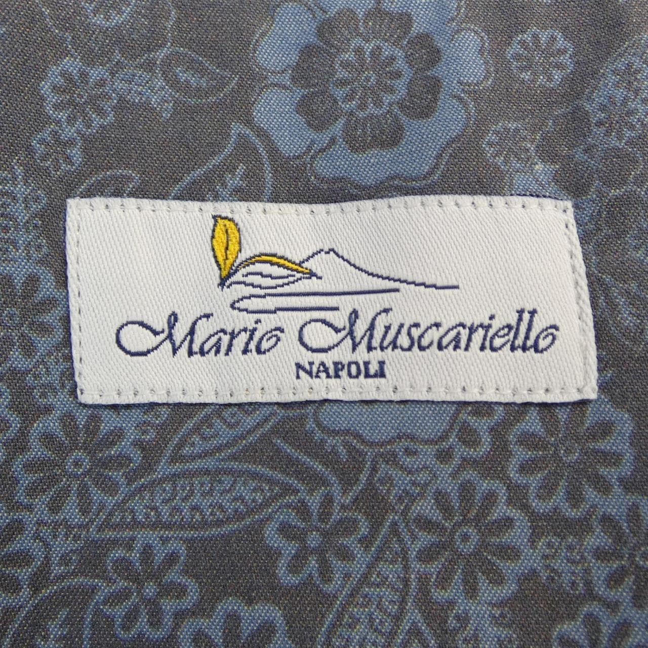 マリオムスカリエッロ MARIO MUSCARIELLO ジャケット