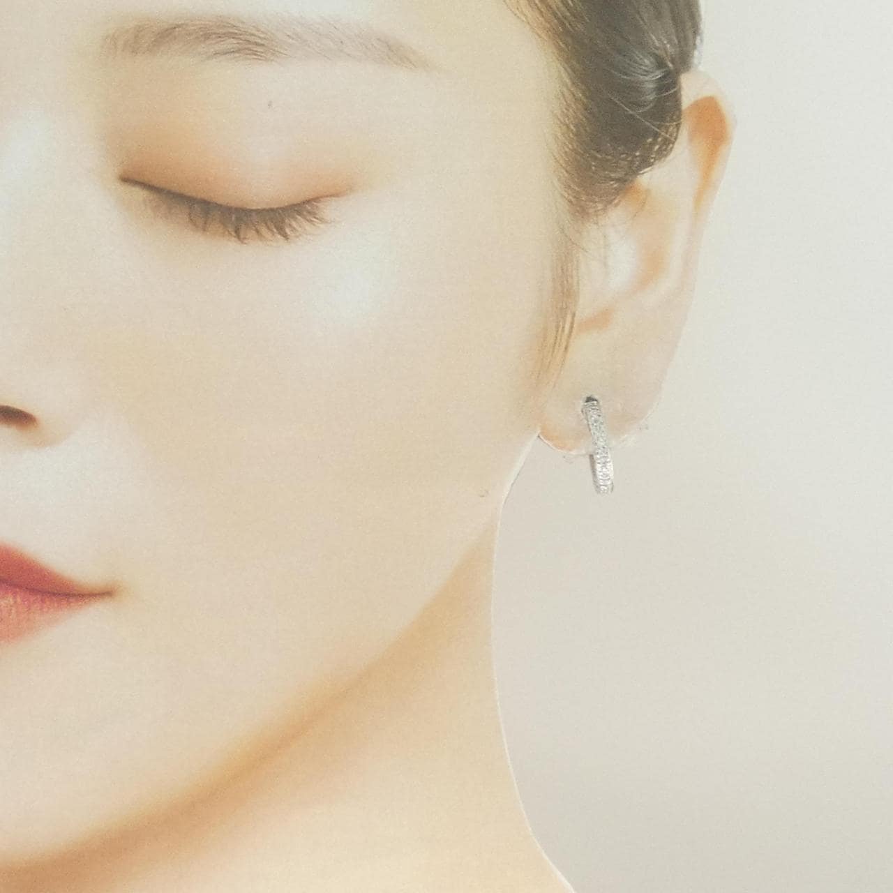 PT/K18WG ダイヤモンド フープ ピアス 1.09CT