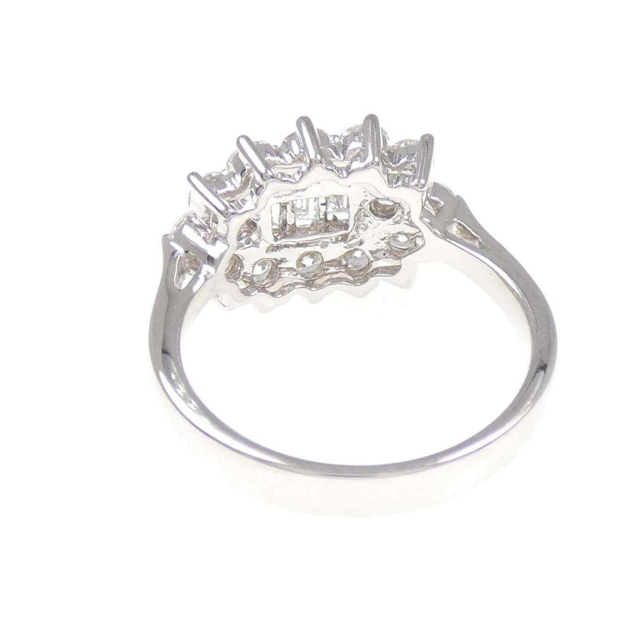 750WG ダイヤモンド リング 1.24CT