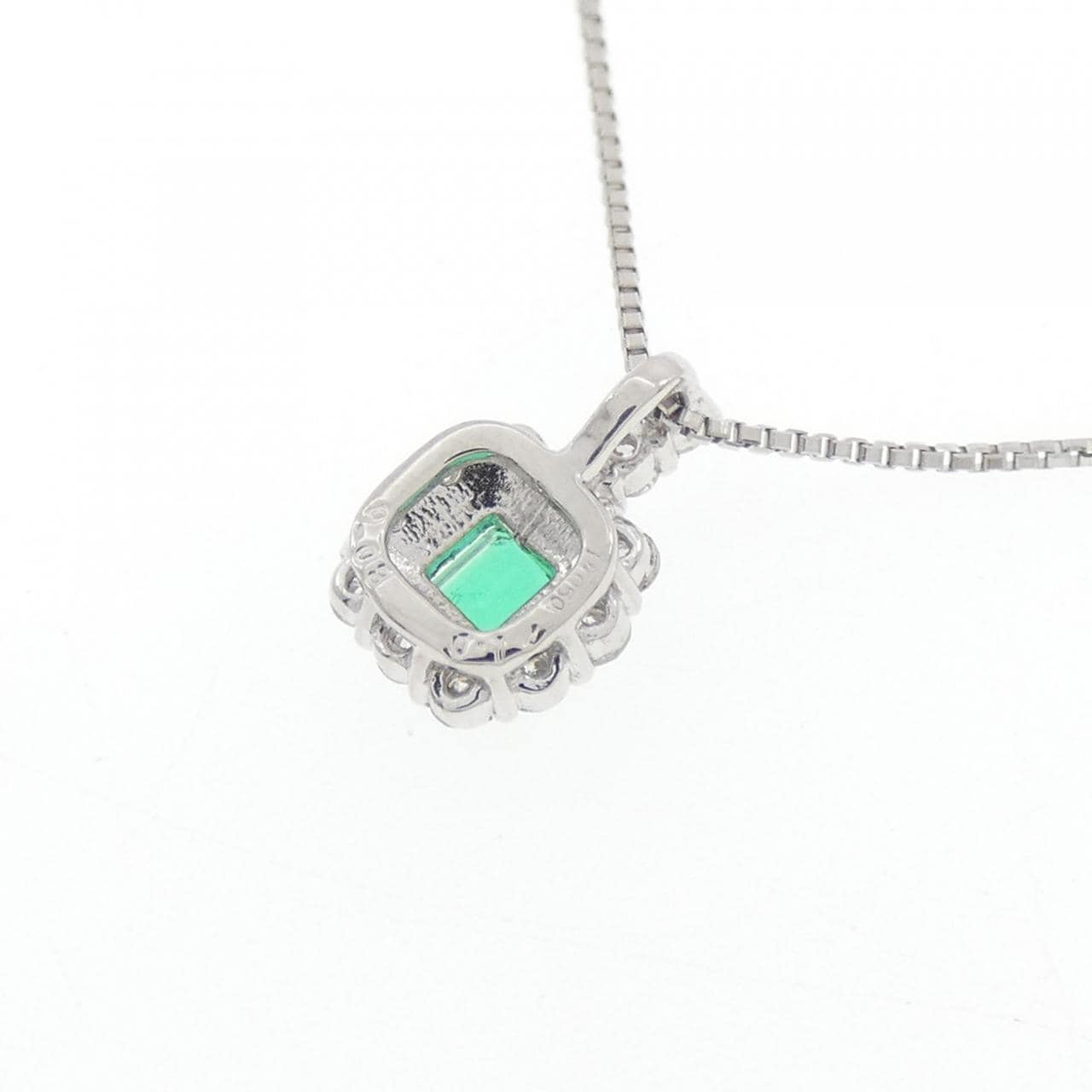 PT950/PT850 Emerald Necklace 0.08CT