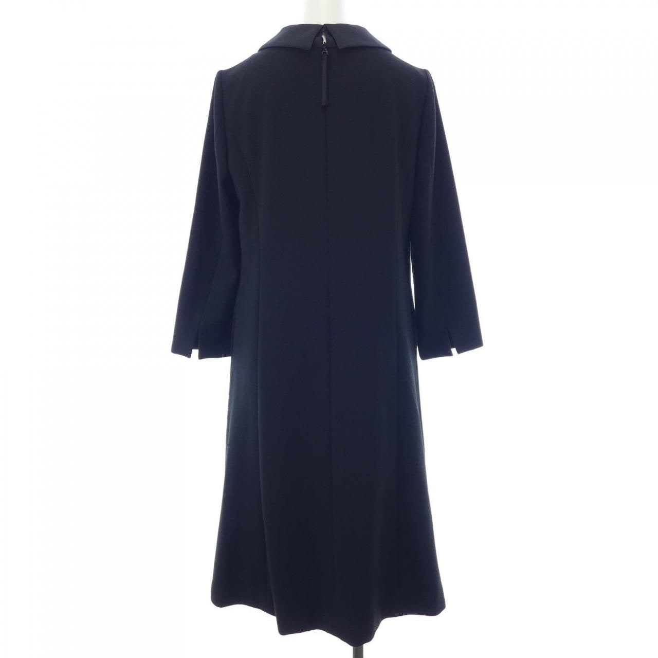 トゥービーシック TO BE CHIC ワンピース