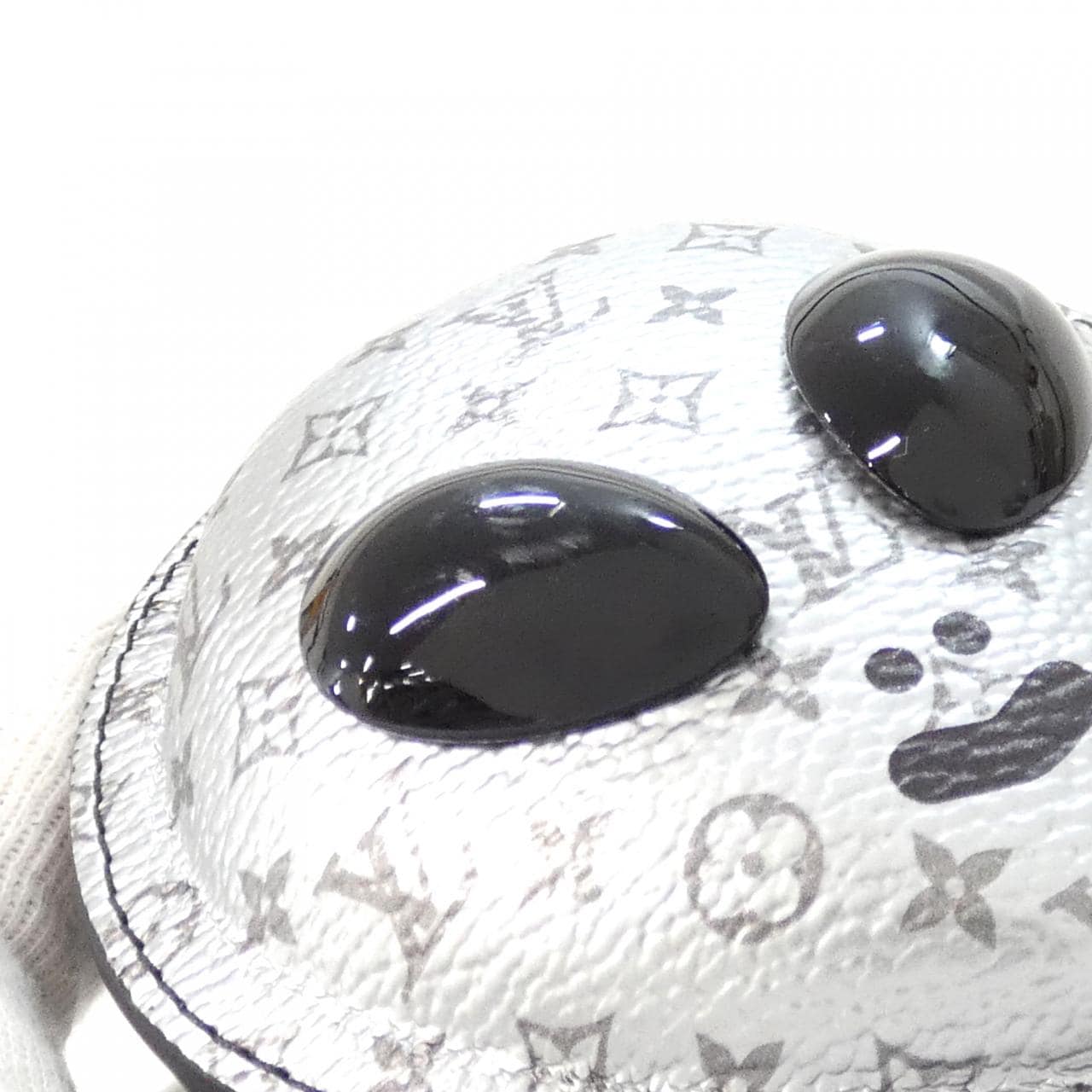 ルイヴィトン モノグラム エクリプス LVエイリアン M02429 キーリング
