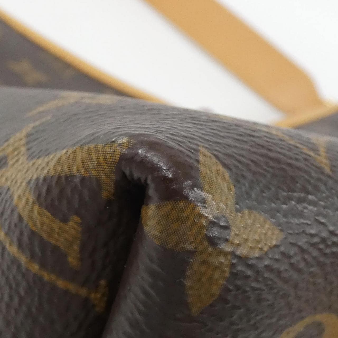 ルイヴィトン モノグラム キャリーオール PM M46203 ショルダーバッグ