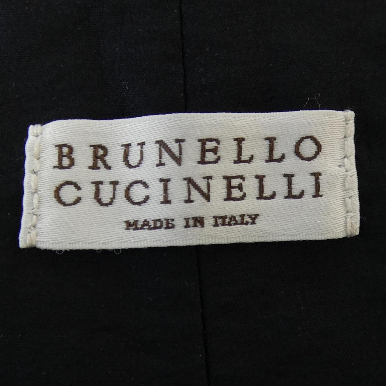 ブルネロクチネリ BRUNELLO CUCINELLI パンツ