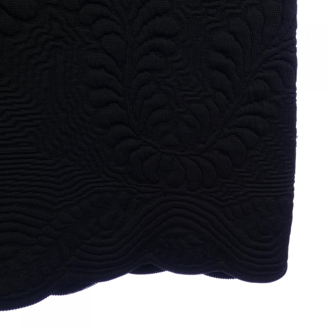 フェンディ FENDI FZQ622 AF4P スカート