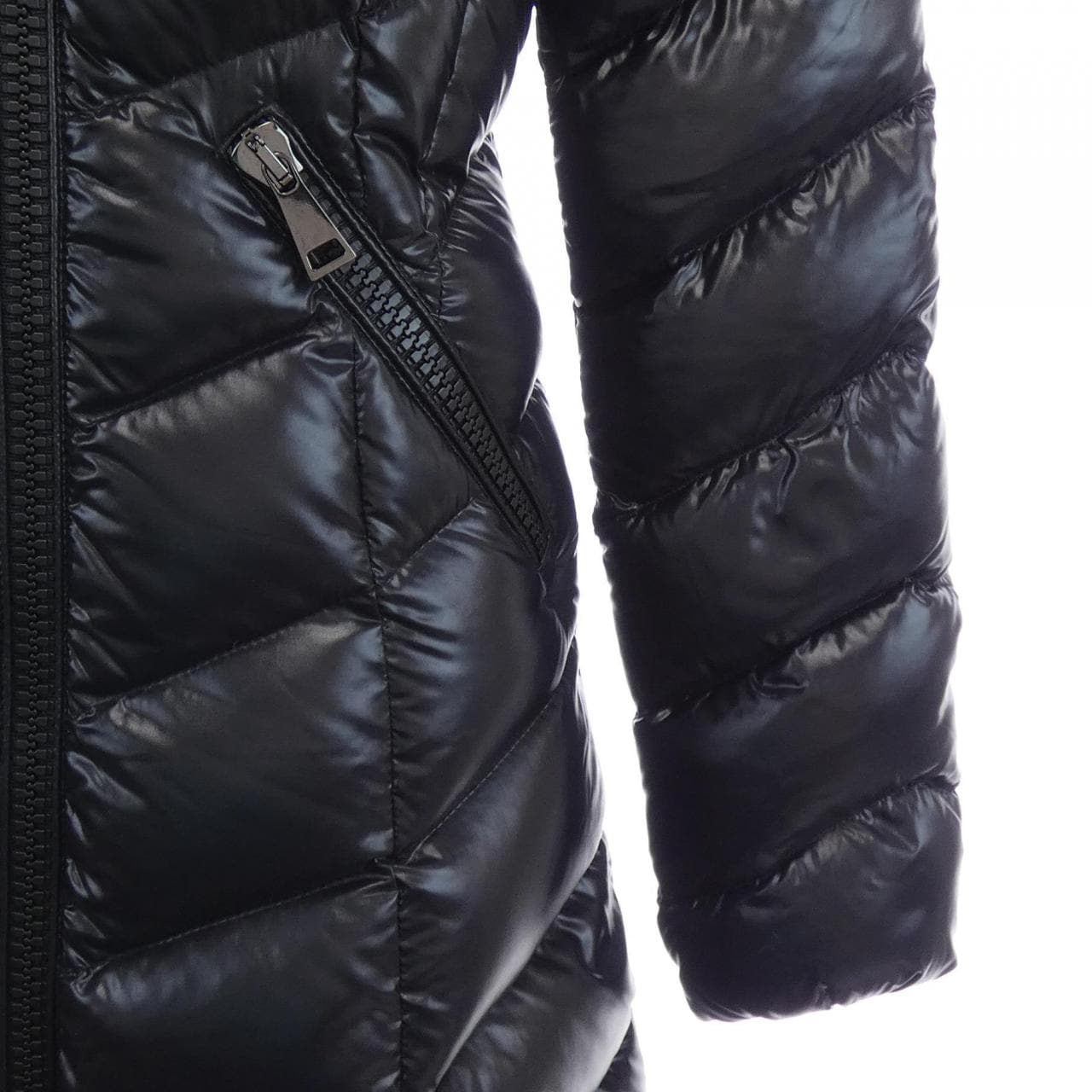 モンクレール MONCLER FULMARUS ダウンコート