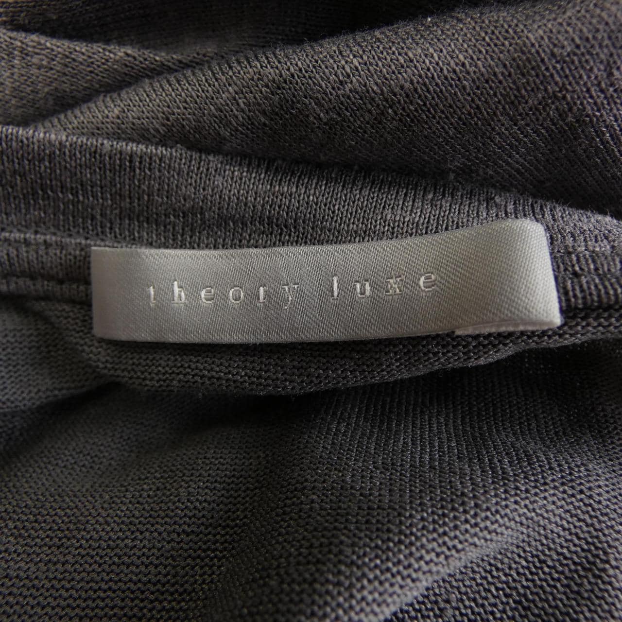 セオリーリュクス Theory luxe トップス