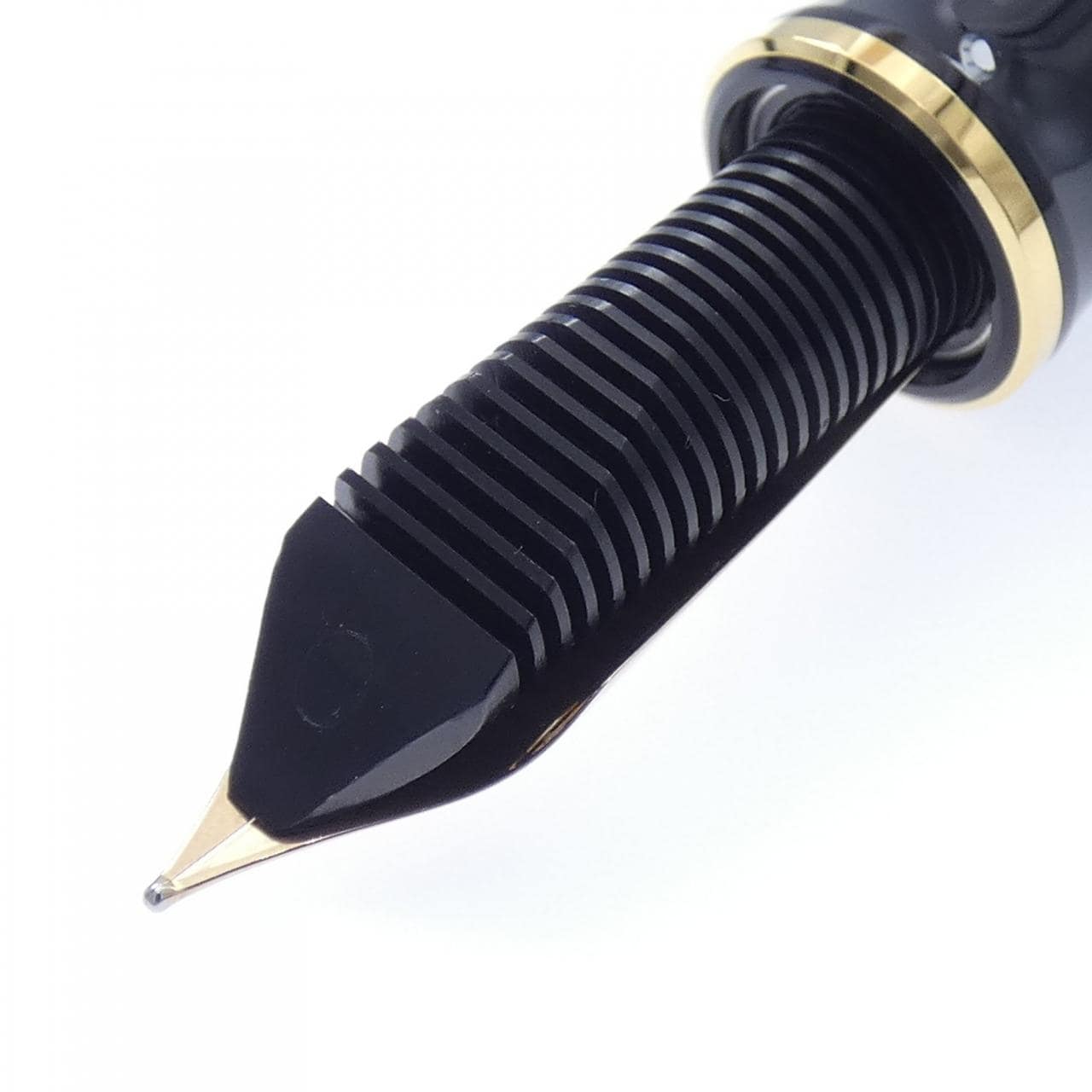 ペリカン スーベレーンM1000ブラック 万年筆