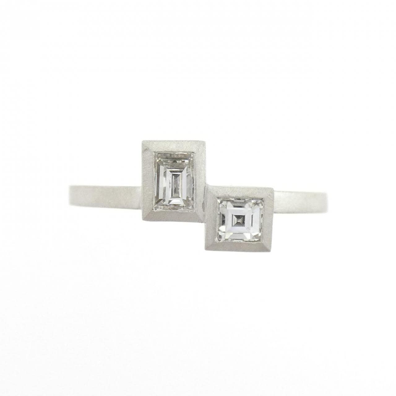 PT900 ダイヤモンド リング