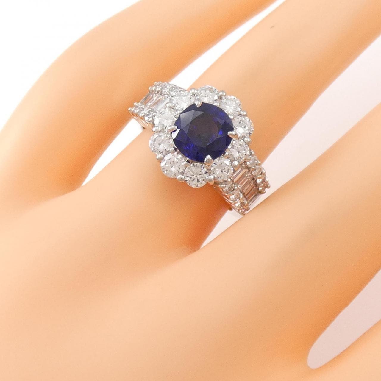PT Sapphire Ring 1.922CT