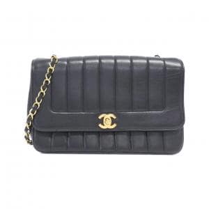 CHANEL shoulder bag