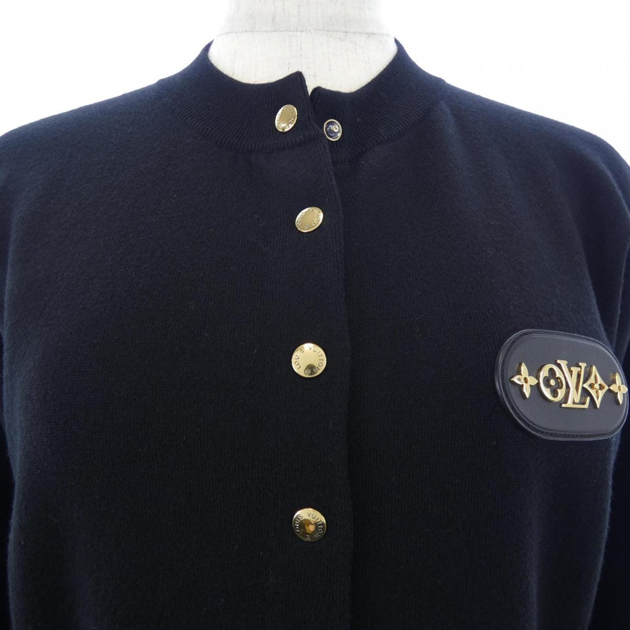 ルイヴィトン LOUIS VUITTON レザーモノグラム パッチコンパクト FKKC91D79 カーディガン
