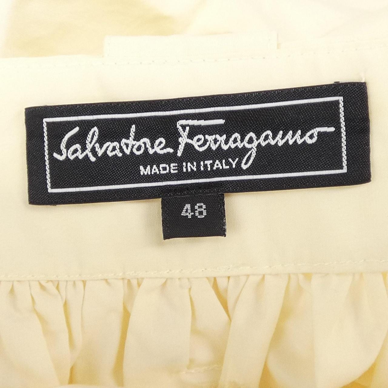 サルヴァトーレフェラガモ SALVATORE FERRAGAMO スカート