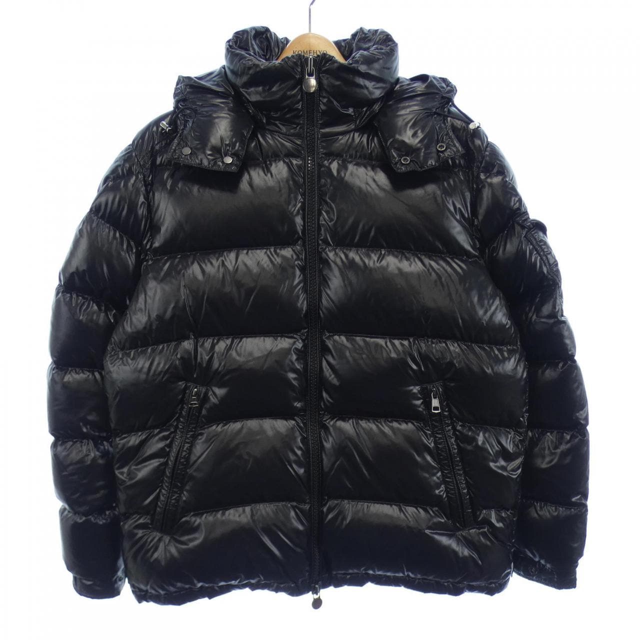 モンクレール MONCLER ダウンジャケット