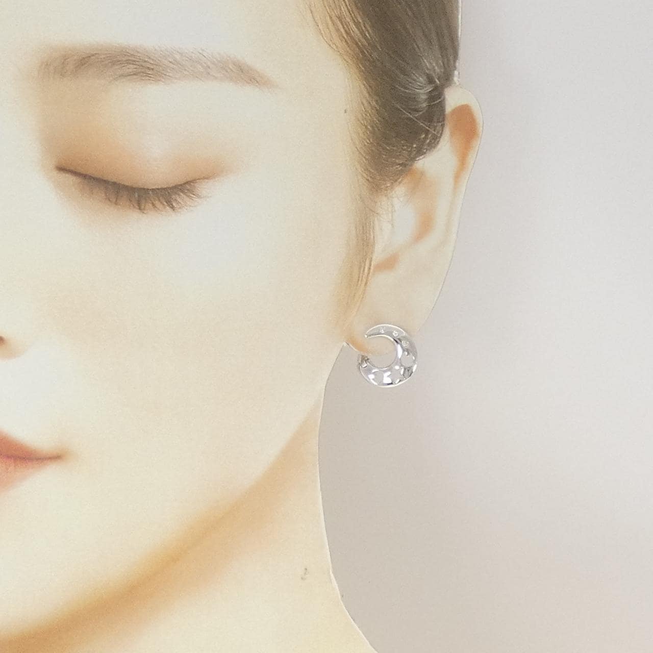 ポンテヴェキオ ダイヤモンド ピアス 0.06CT
