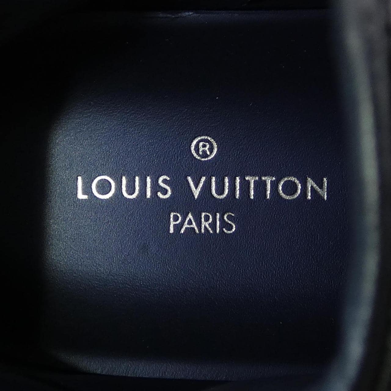 ルイヴィトン LOUIS VUITTON スニーカー