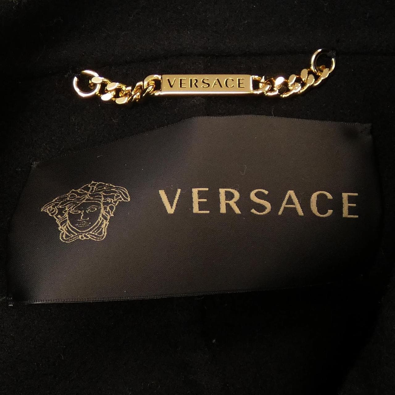 ヴェルサーチェ VERSACE コート